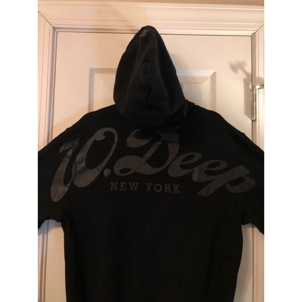 10.Deep Hoodie - Picture 5 of 7